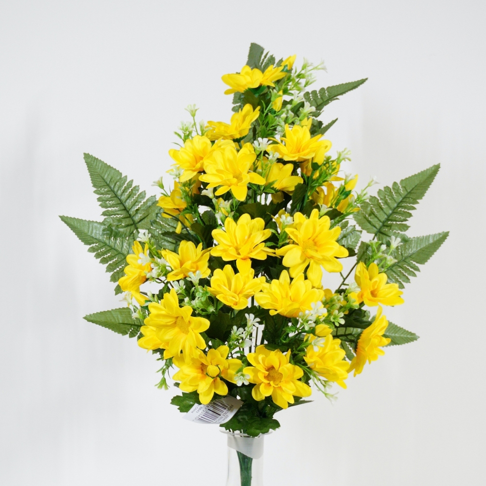 Mazzo frontale di margherite bianche